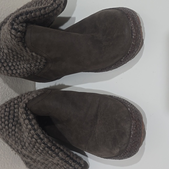 🌾 UGG LYZA WOOL BLEND KNIT BOOTS - Picture 7 of 13
